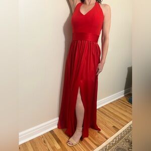 White by Vera wang formal halter dress with pockets!